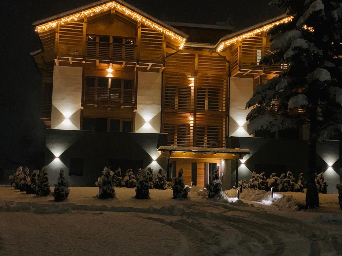 Appartamenti E B&B Casa Ester Baselga di Pine Bagian luar foto