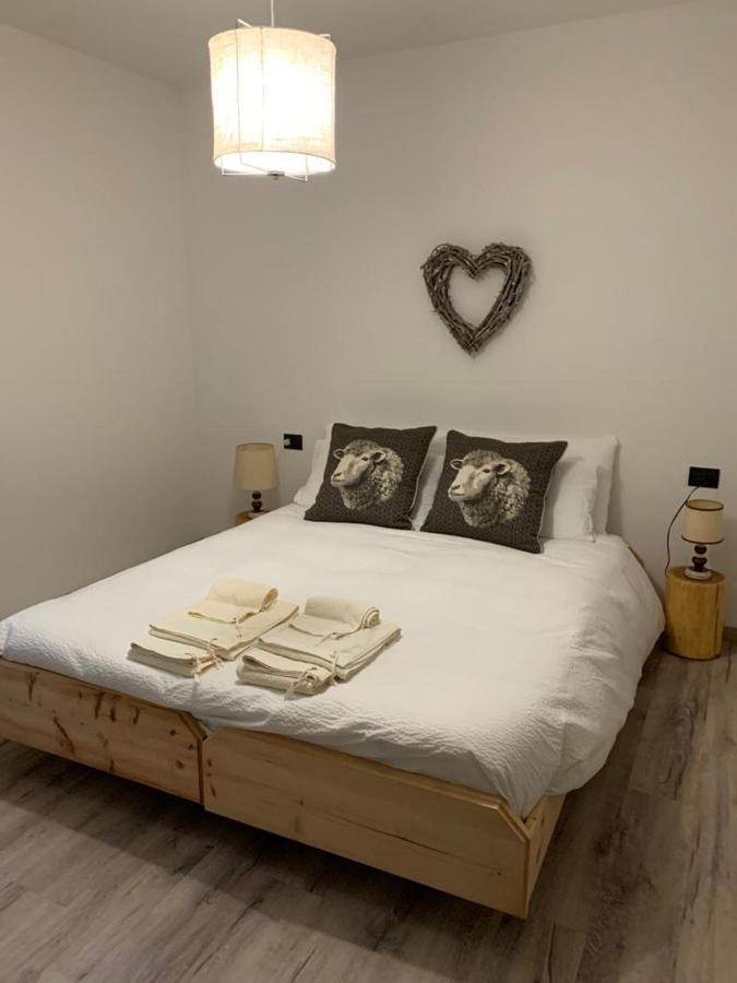 Appartamenti E B&B Casa Ester Baselga di Pine Bagian luar foto