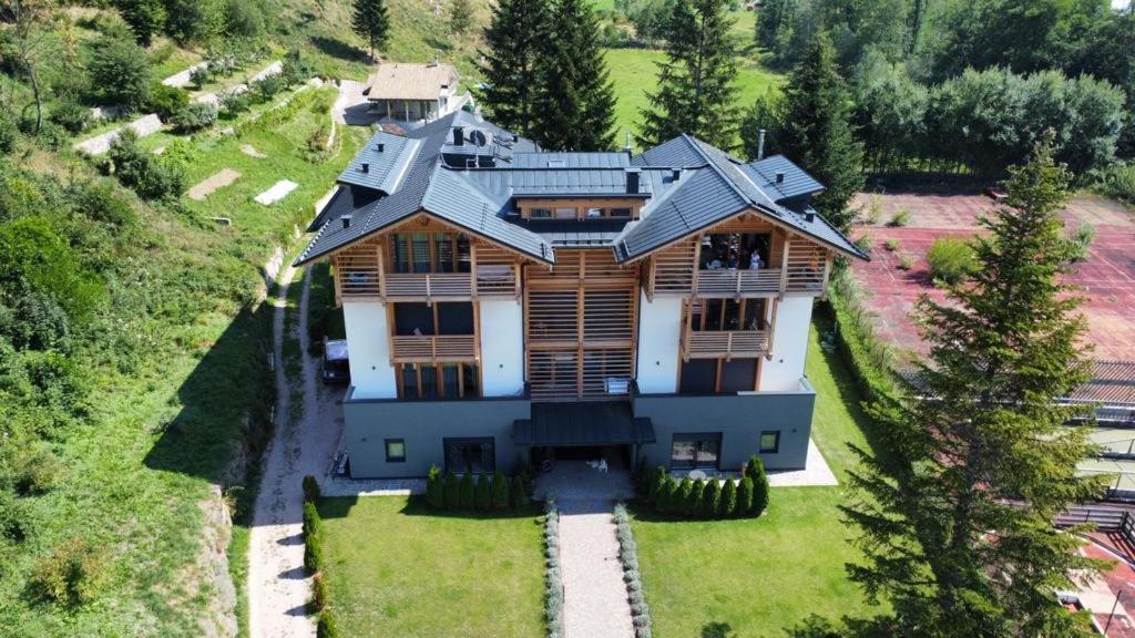 Appartamenti E B&B Casa Ester Baselga di Pine Bagian luar foto