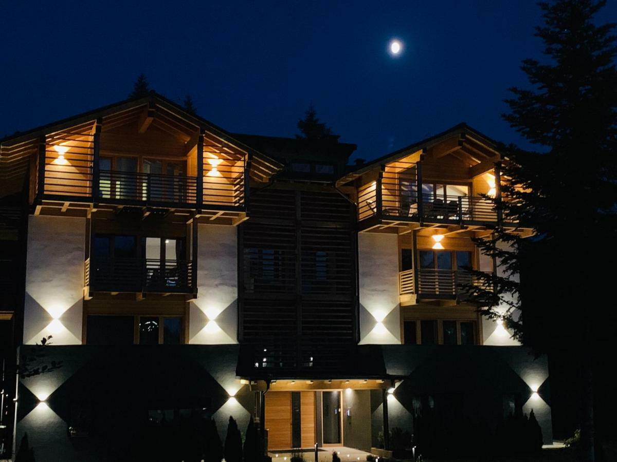 Appartamenti E B&B Casa Ester Baselga di Pine Bagian luar foto
