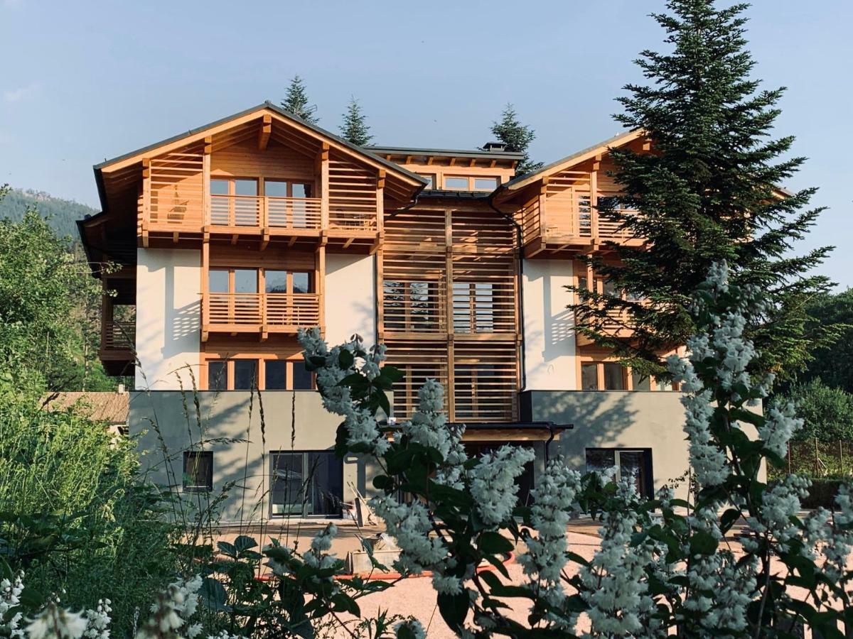 Appartamenti E B&B Casa Ester Baselga di Pine Bagian luar foto