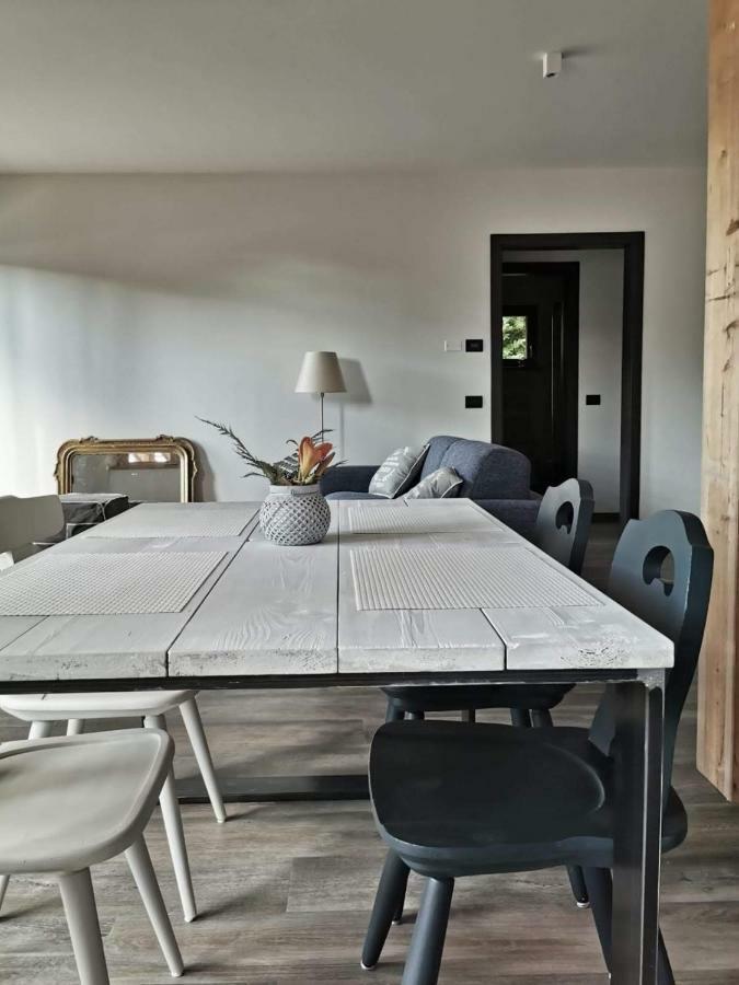 Appartamenti E B&B Casa Ester Baselga di Pine Bagian luar foto