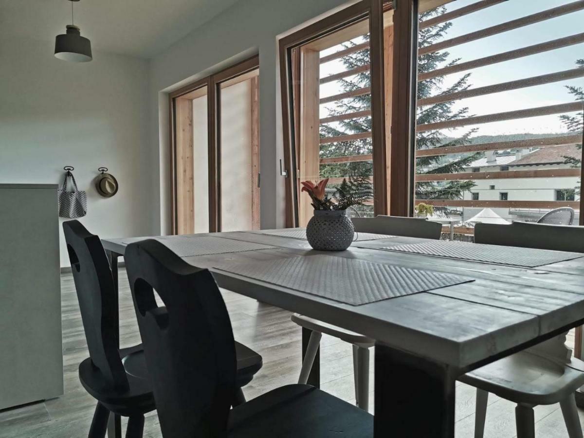Appartamenti E B&B Casa Ester Baselga di Pine Bagian luar foto